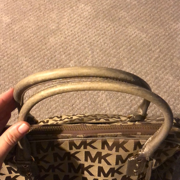 Michael Kors Purse - Picture 3 of 4